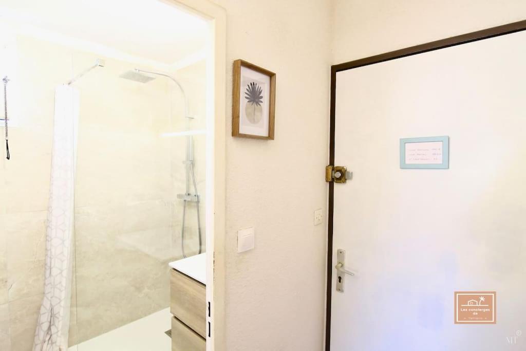 Apartamento Le Grand Large Saint-Mandrier-sur-Mer Exterior foto
